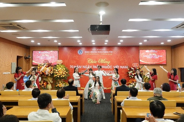 CHÀO MỪNG 70 NĂM NGÀY THẦY THUỐC VIỆT NAM 27/02